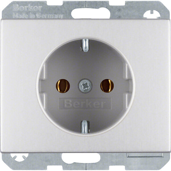 Hager/Berk SCHUKO-Steckdose Alu 47157003